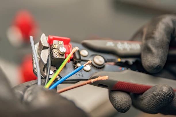 Best Electrician Near Me  in Oak Bluffs, MA